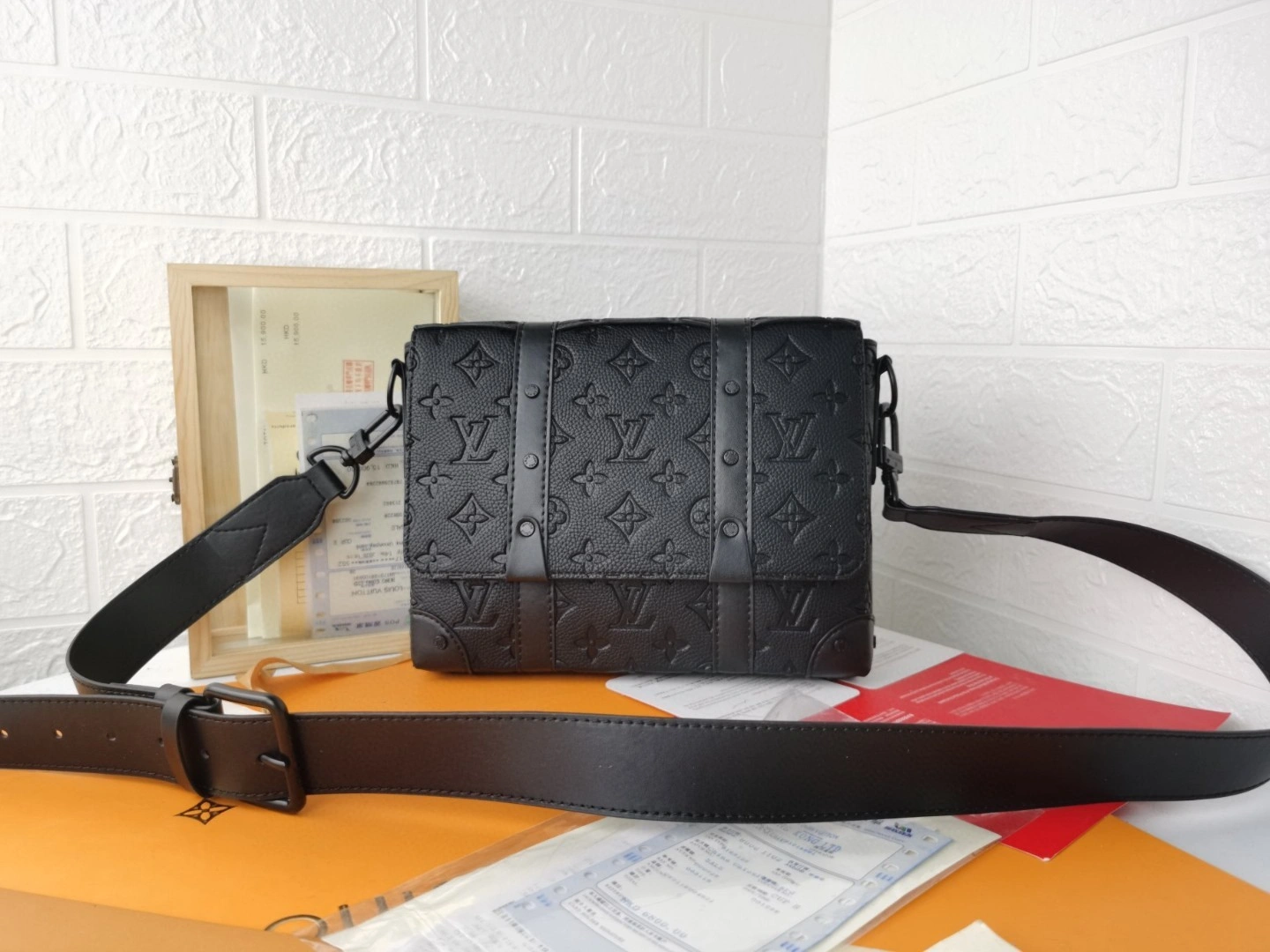 M57726 Trunk item : AT-B225L0414L