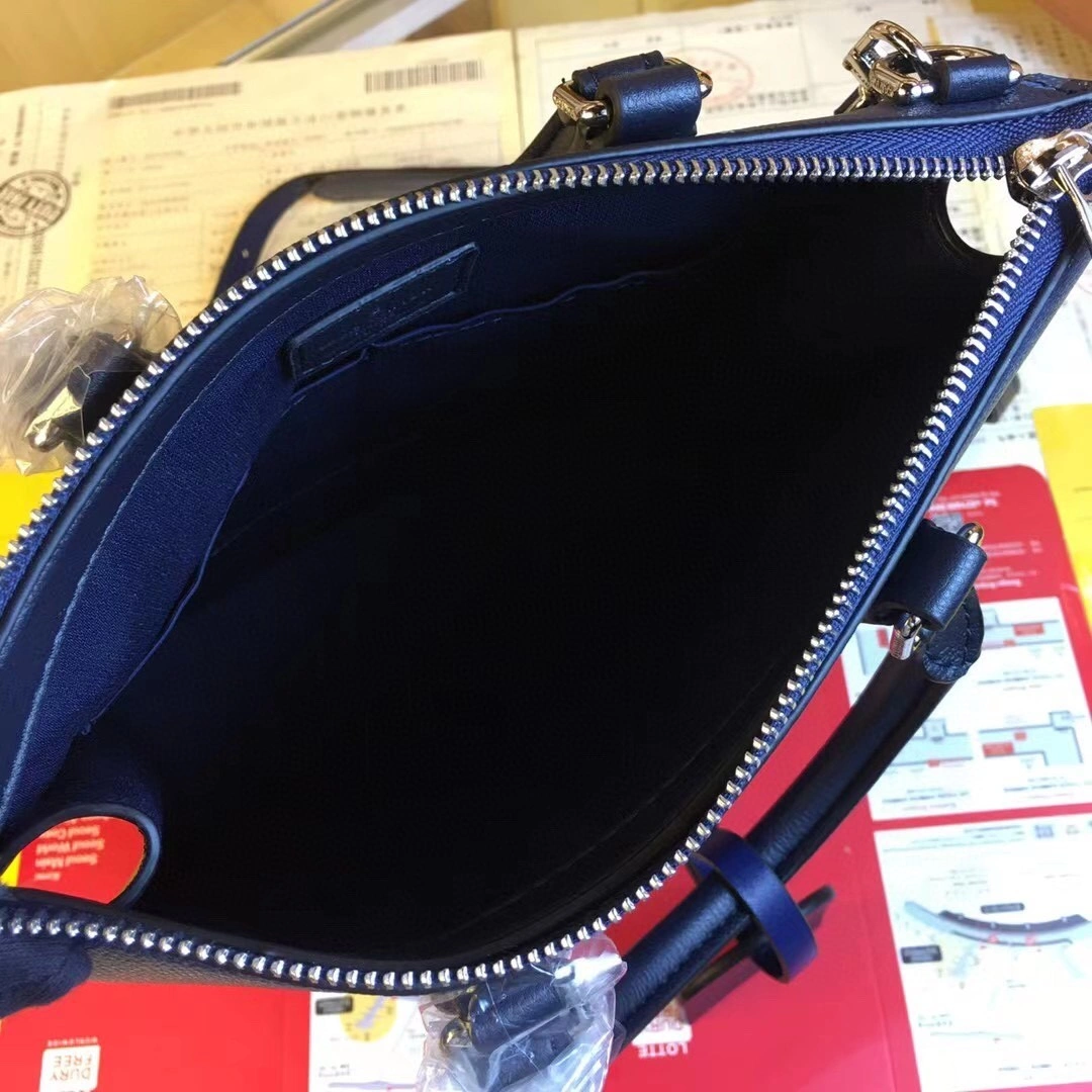 M57843 ONTHEGO item : AT-B225L0112L
