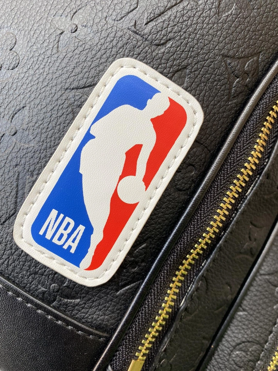 M57972 NBA item : BT-B225D0823W