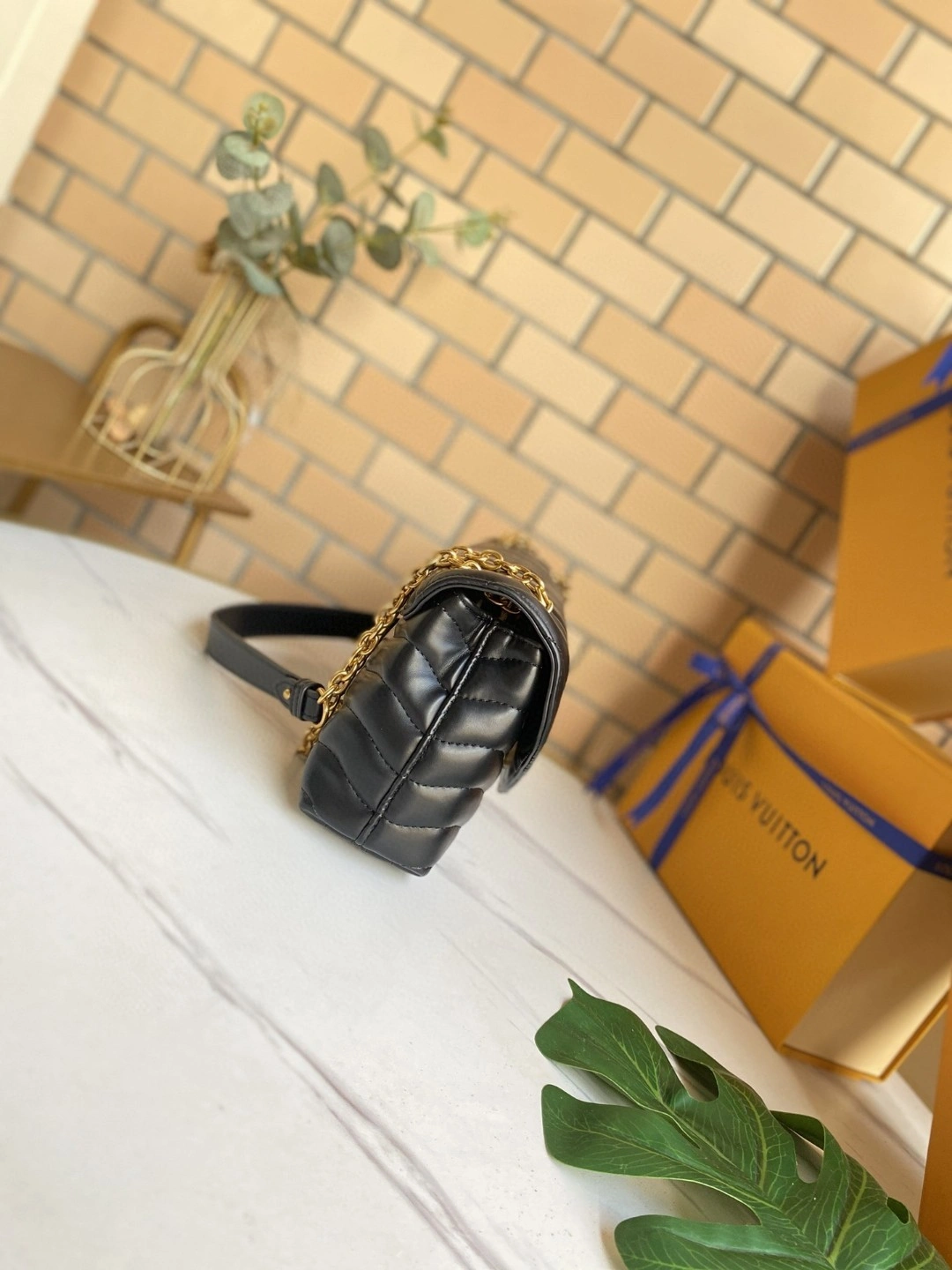 M58552 NEW WAVE item : AT-B225L0437L