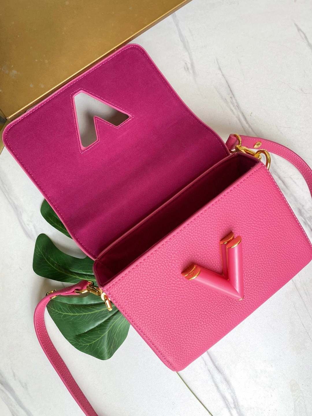 M58691 Twist item : AT-B225L0444L