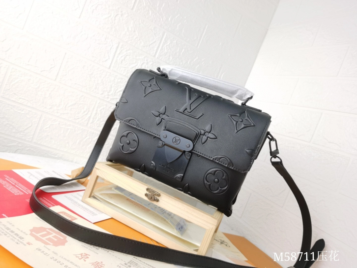 M58711 Ambassadeur item : BT-B225D0631W