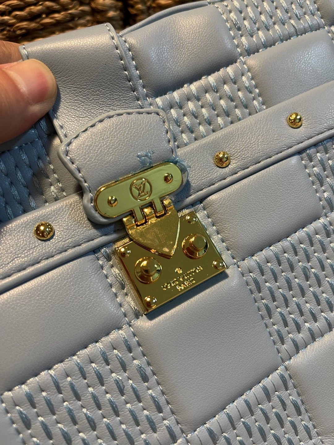 M59115 embroidery TROCA Troca item : AT-B225L0446L