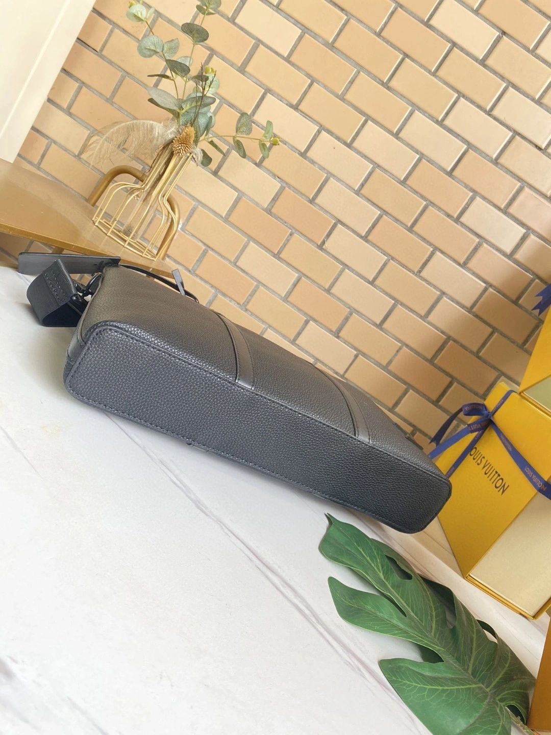 M59159 cowhide Aerogram item : BT-B225C1835