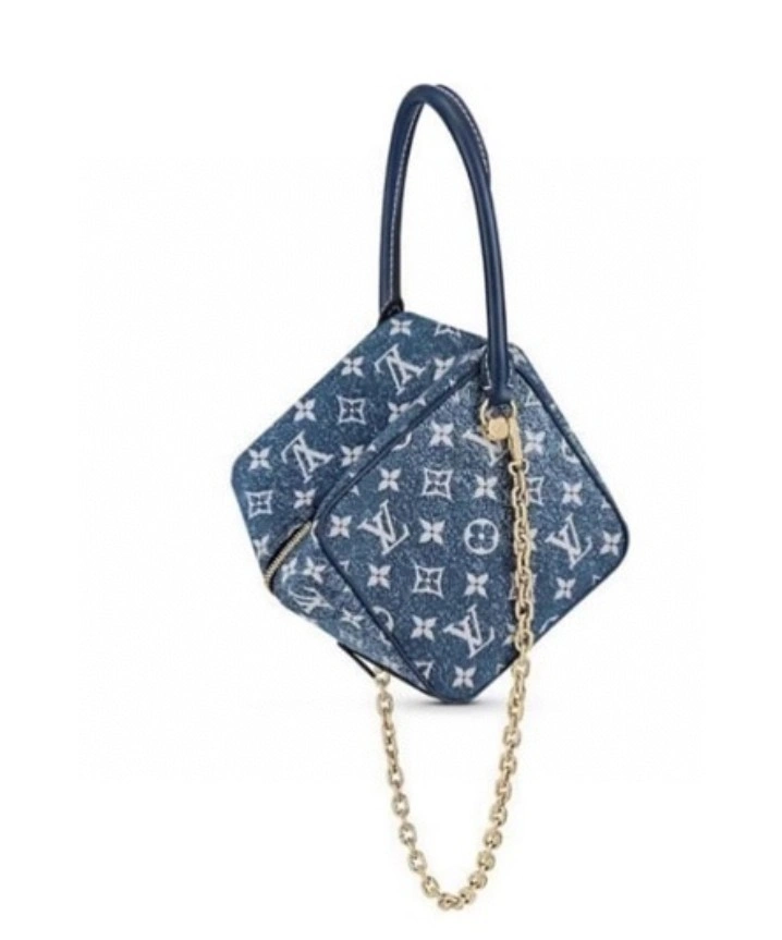 M59611 SQUARE item : BT-B225D0613W
