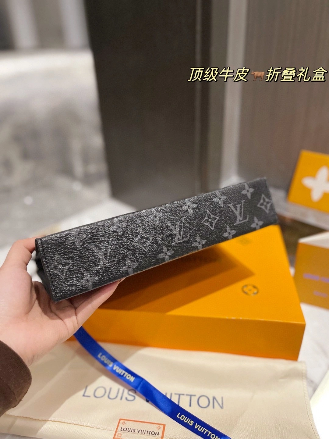 M61692 POCHETTE item : BT-B011B2104