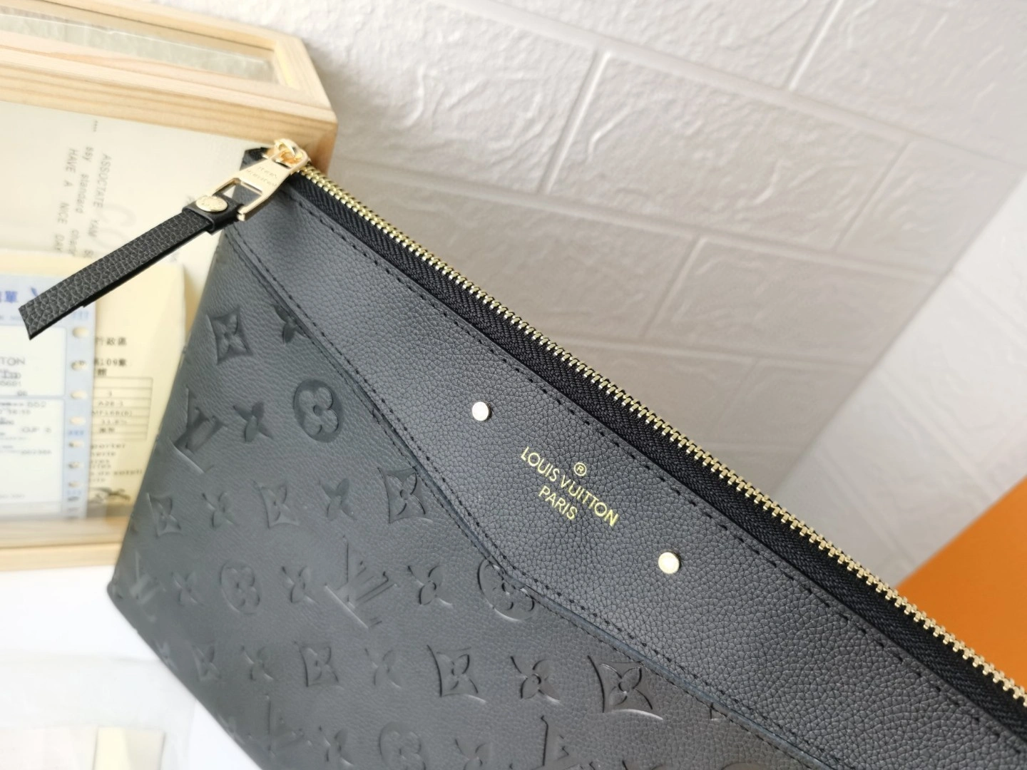 M62937 item : BT-B225C1824