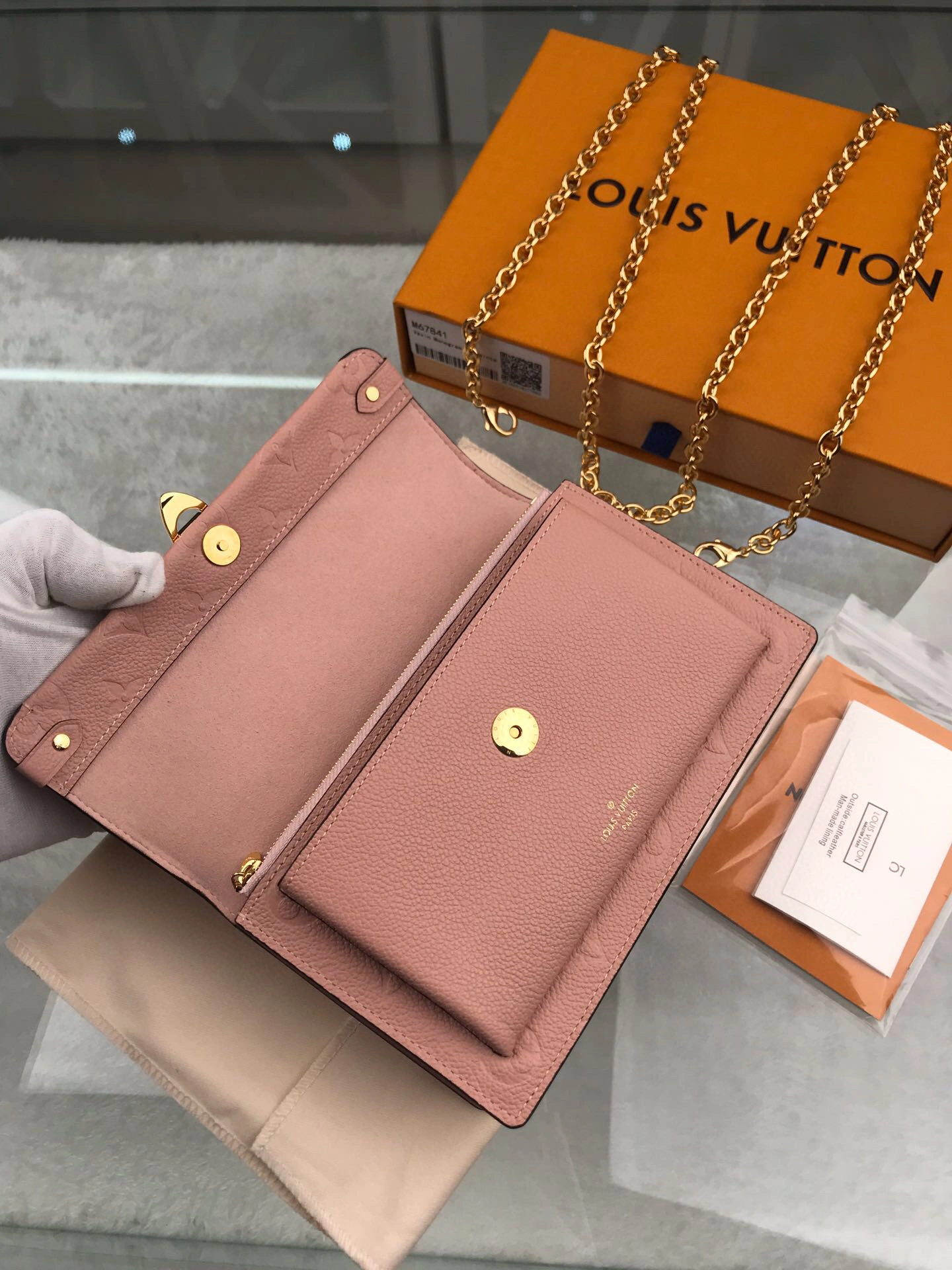 *M67841 item : 046Y040B0450G0835