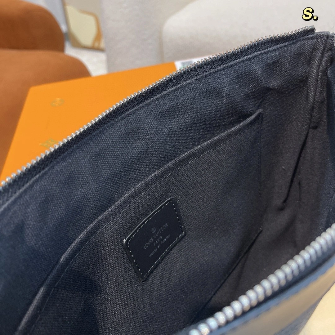 M69256 Calfskin Aerogram item : BT-B013C0444