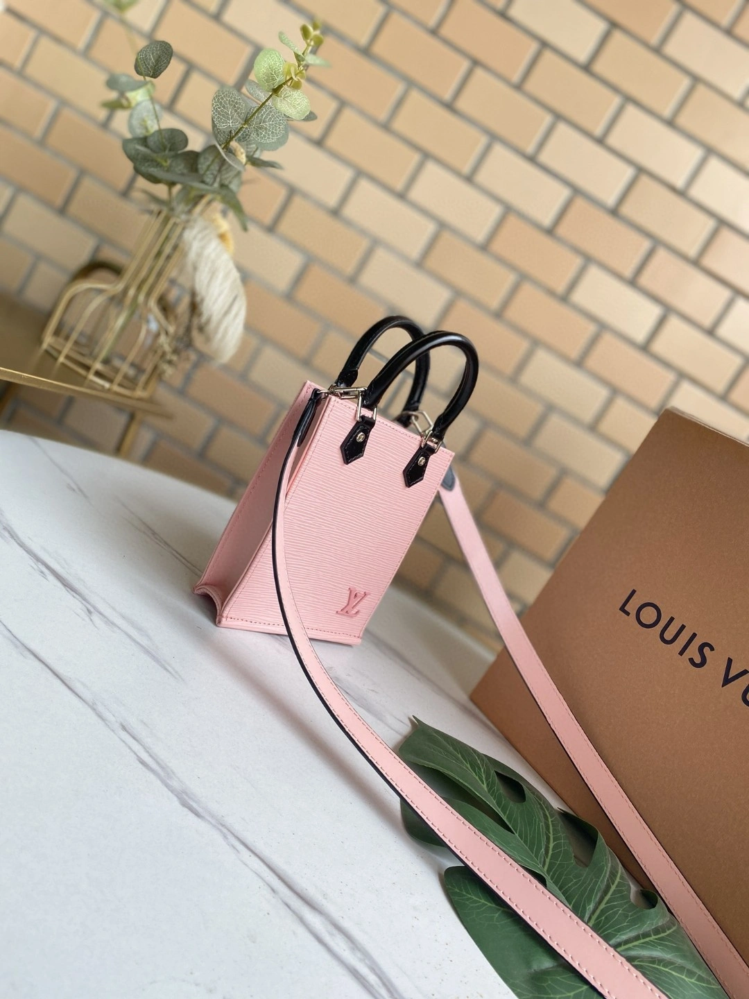 M69575 PETIT SAC PLAT item : BT-B225D0738W