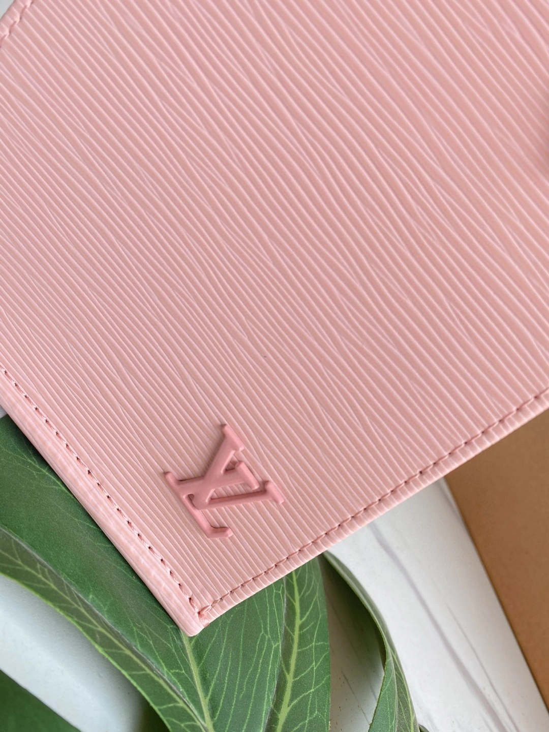 M69575 PETIT SAC PLAT item : BT-B225D0738W