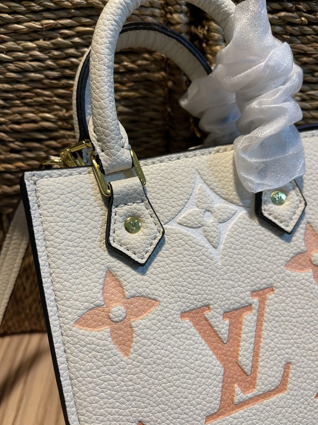 M80449 Petit Sac Plat item : AT-B225K3016L