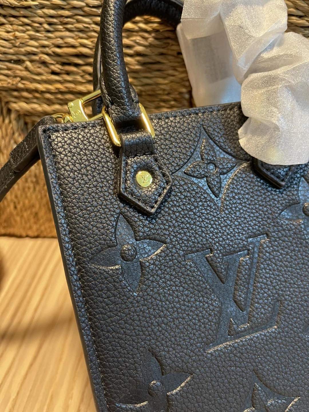M80478 Petit Sac Plat item : AT-B225L0308L