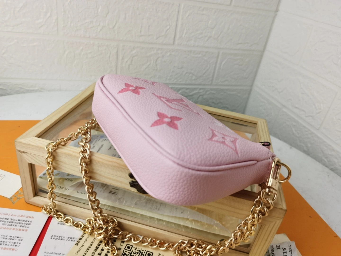 M80501 Mini Pochette Accessoires item : AT-B225K3025L