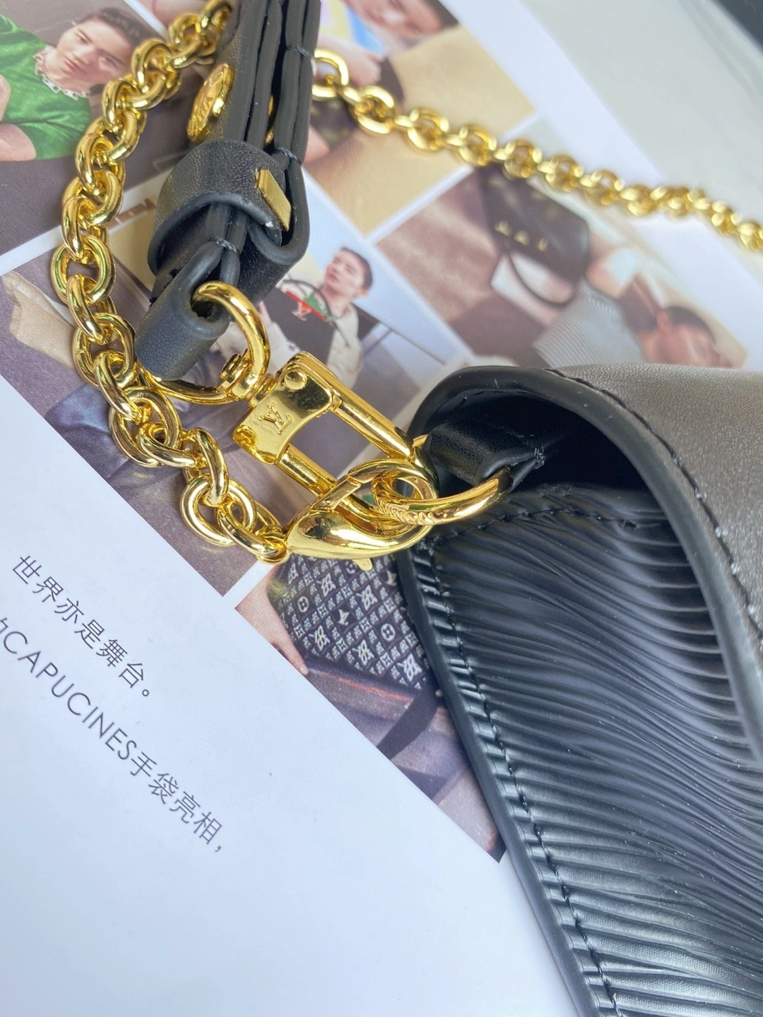 M80682 Padlock on Strap item : AT-B225L0432L