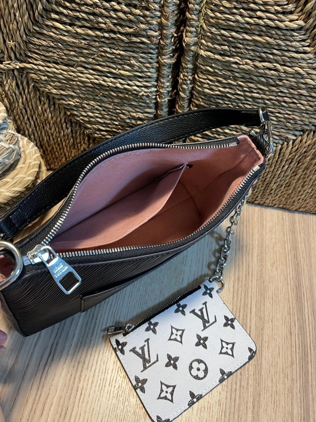 M80689 Marelle item : AT-B225L0330L