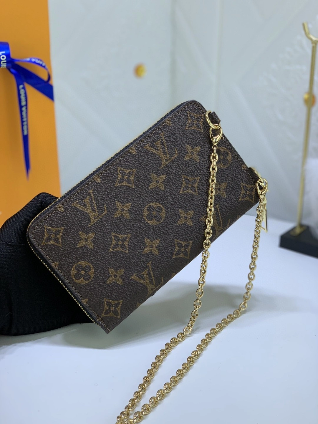 M80731 item : AT-B225K2810L