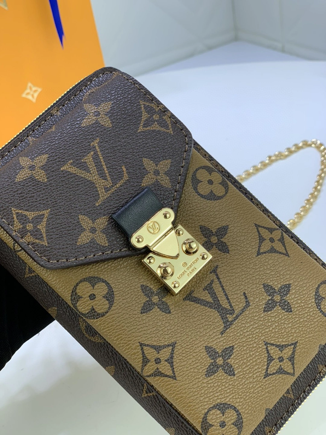 M80731 item : AT-B225K2810L