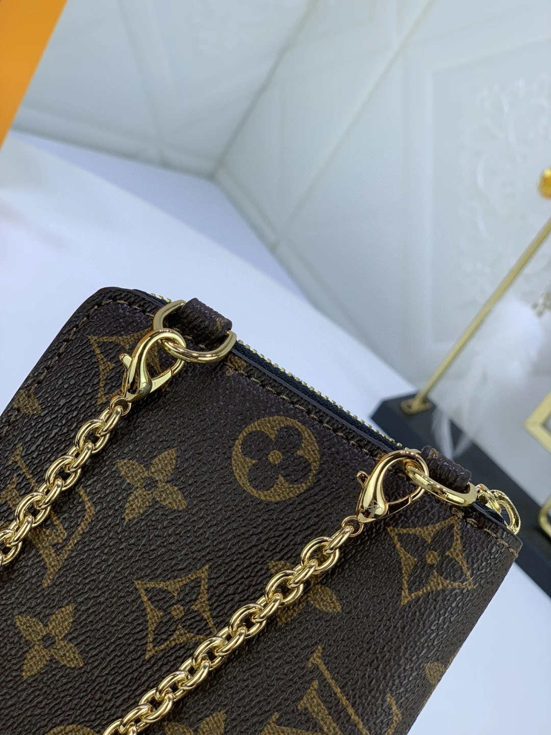 M80731 item : AT-B225K2810L