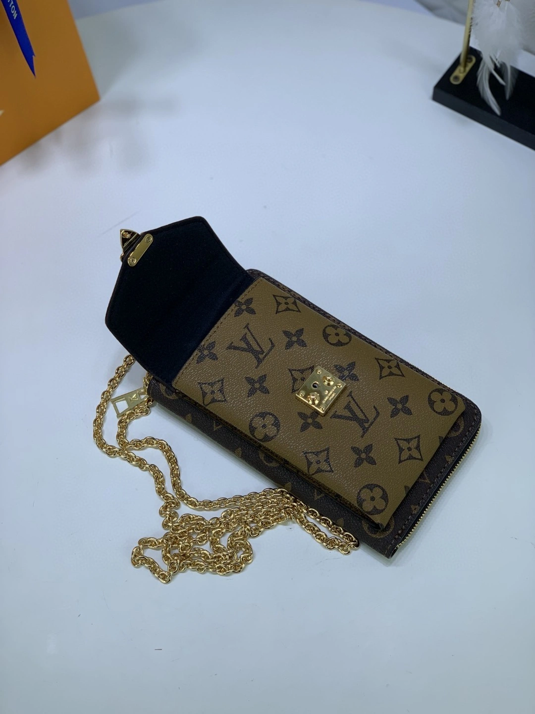 M80731 item : AT-B225K2810L