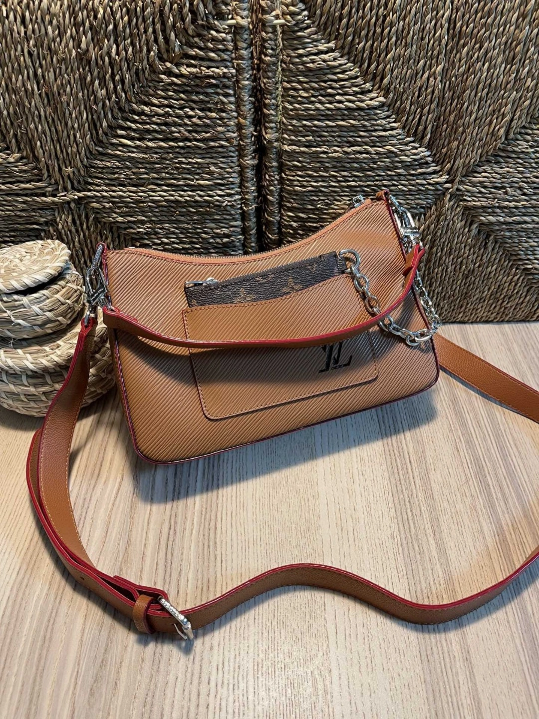 M80794 MARELLE item : AT-B225L0331L