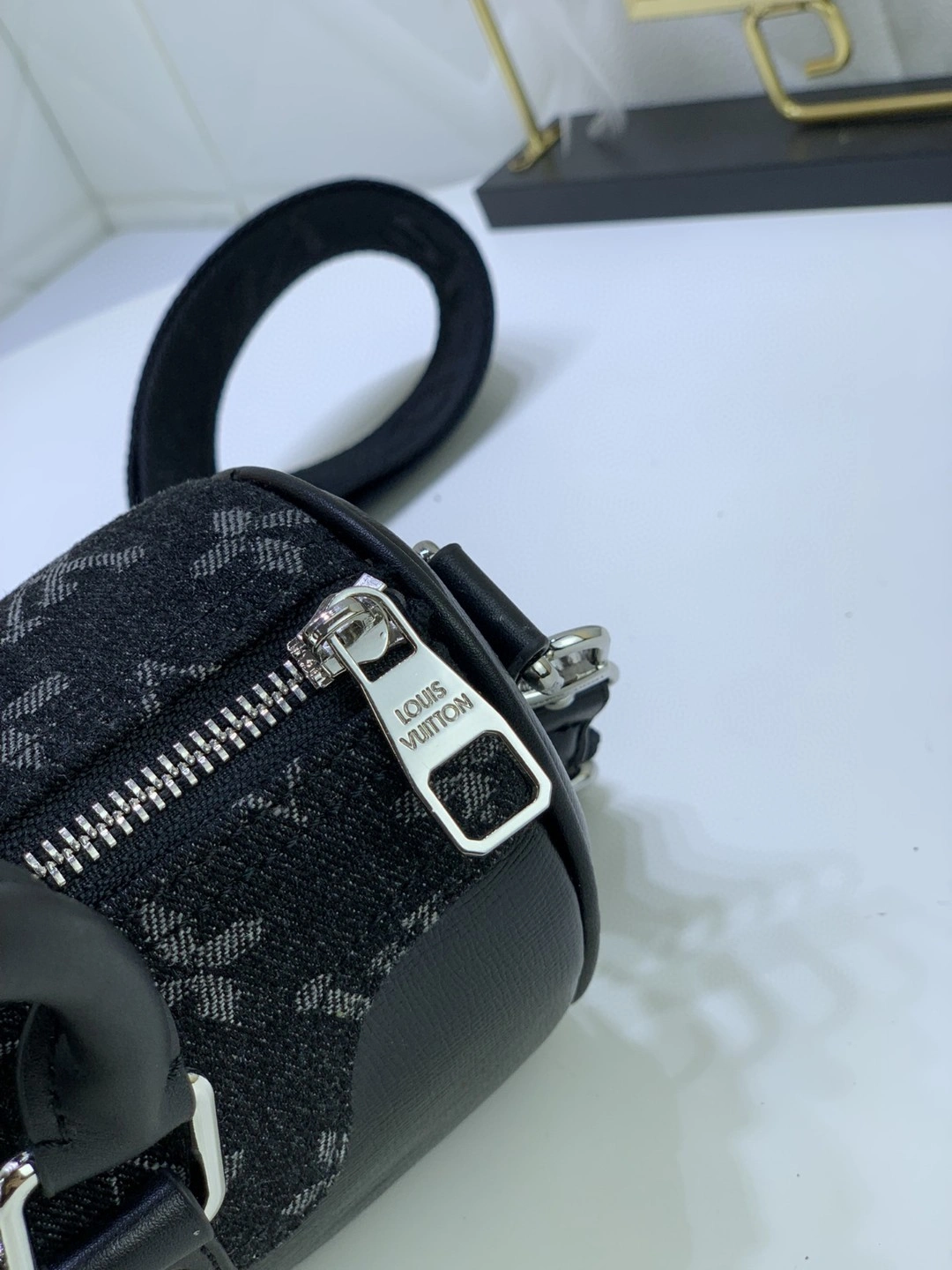 &M81010 Keepall Nano item : AT-B225K2814L