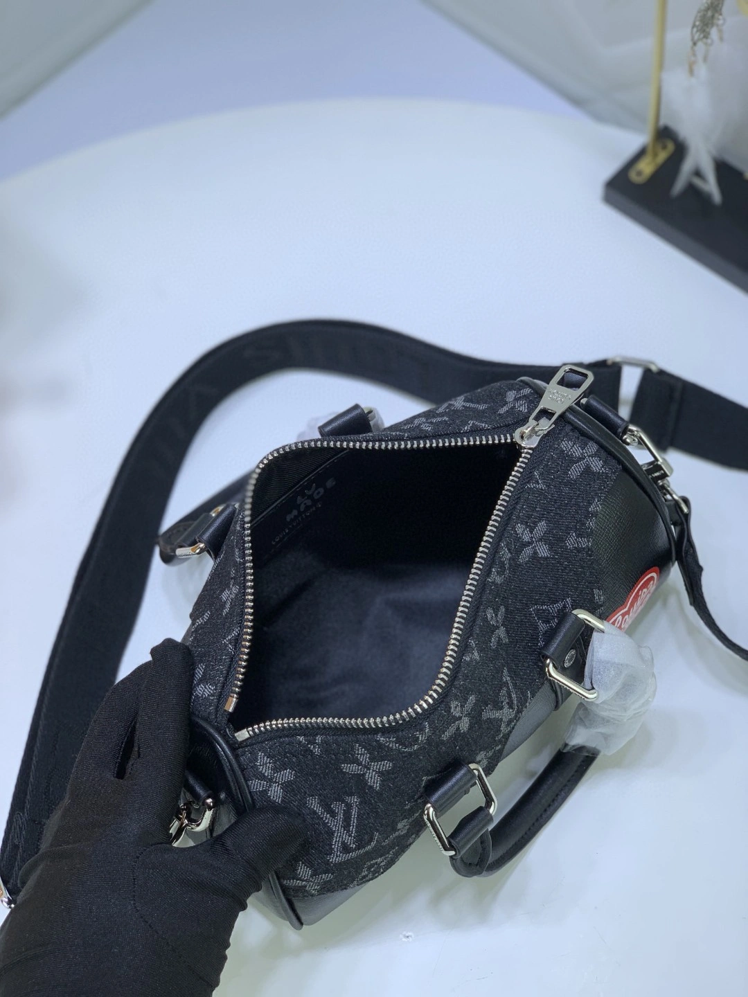 &M81010 Keepall Nano item : AT-B225K2814L