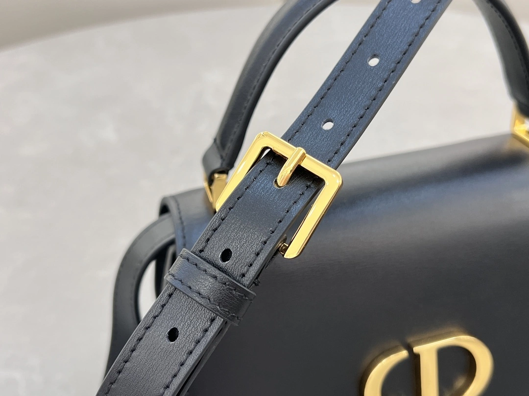 MOMO-- 4ior M9370UNQA_M900 high quality version cowhide 30 Montaigne Avenue Top Handle item:D-B000K2823