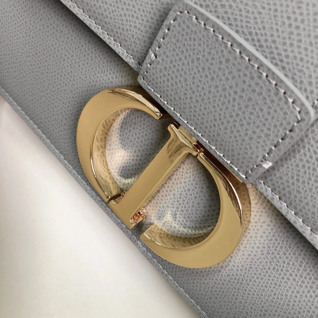 M9203，counters quality item : 046Y007B0000H1726