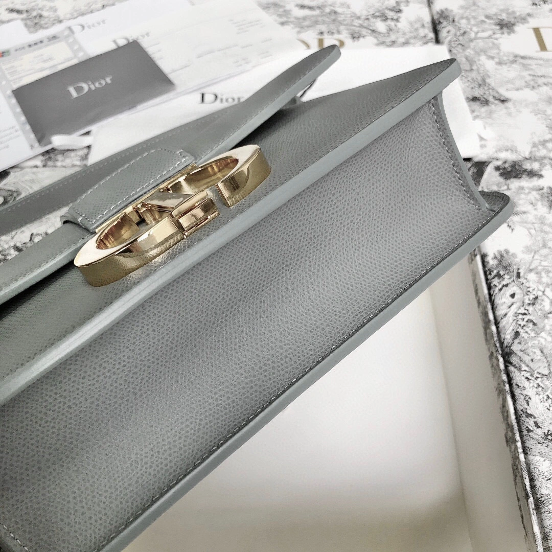 M9203，counters quality item : 046Y007B0000H1726