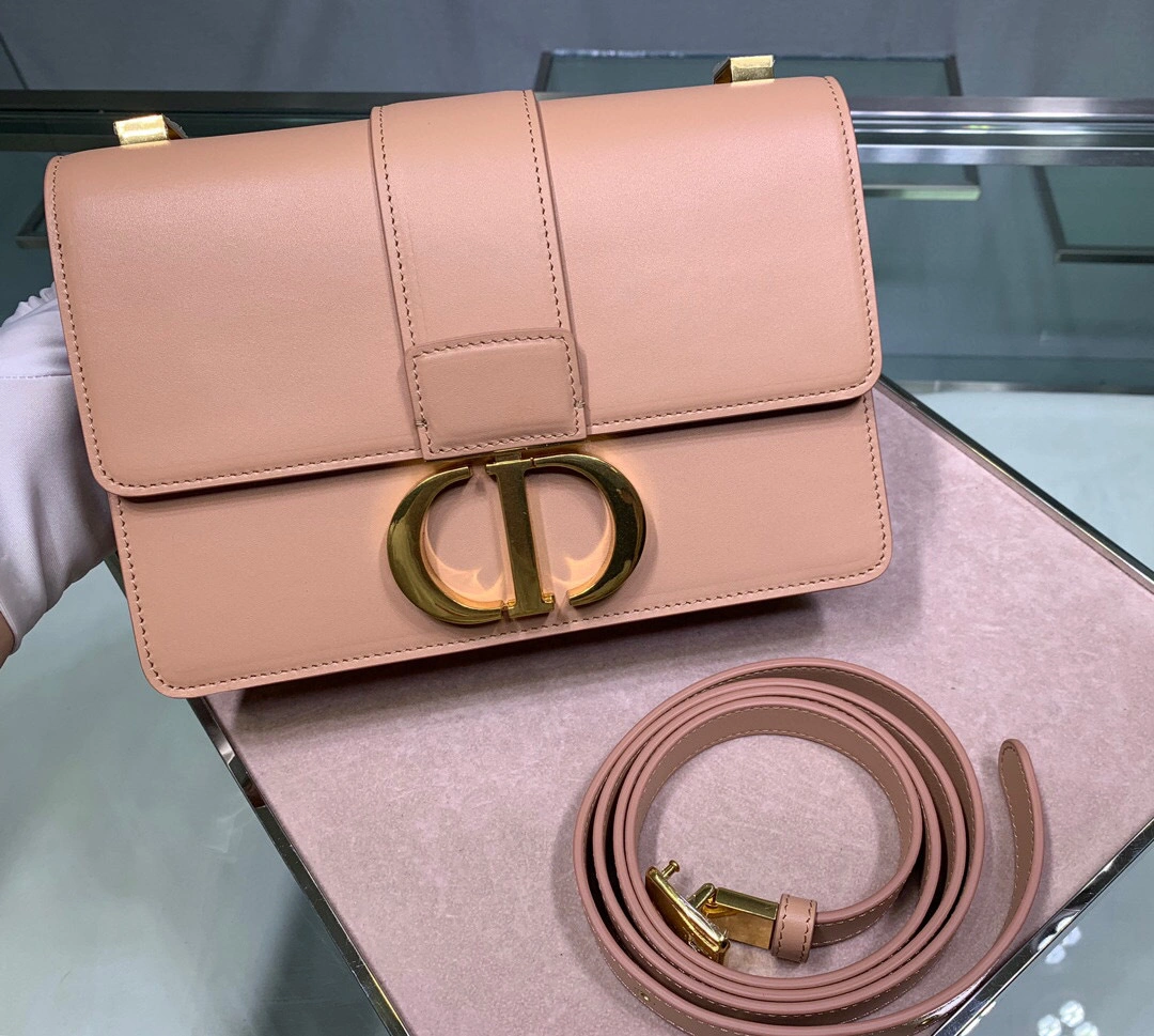M9203，counters quality item : 046Y077B0670H1727