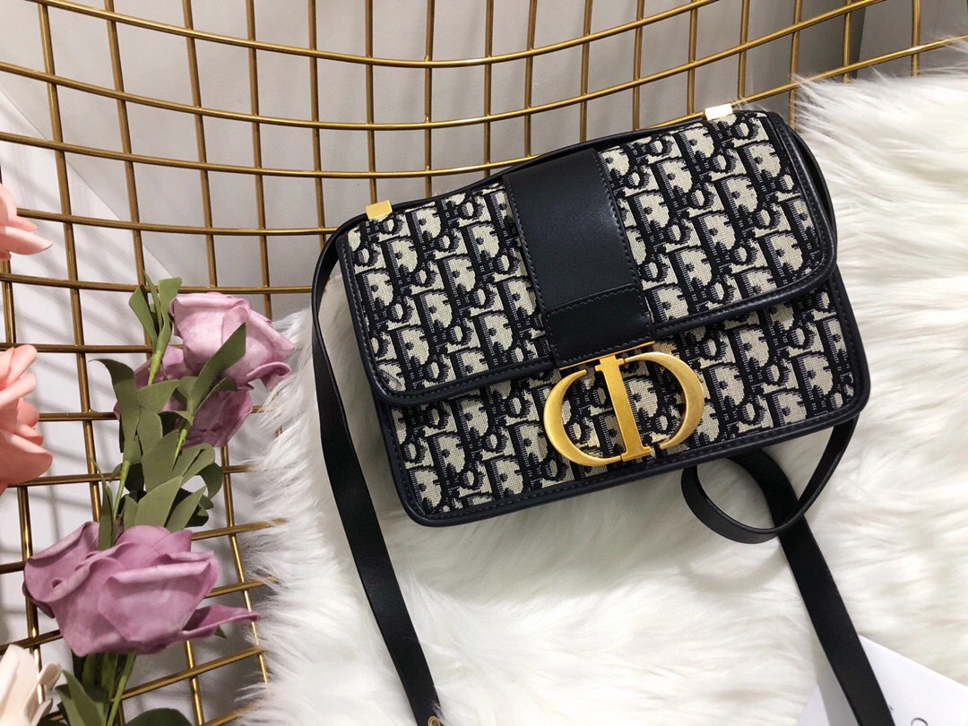 M9203，counters quality item : 046Y180B0220H1706