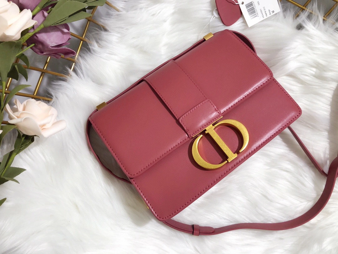 M9203，counters quality item : 046Y180B0250H1716