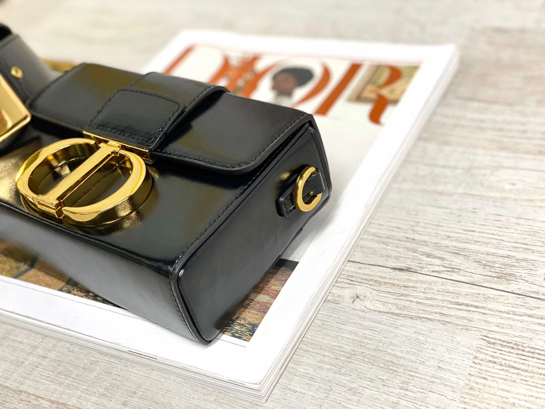 M9204，counters quality item : 046Y007B0000H1709