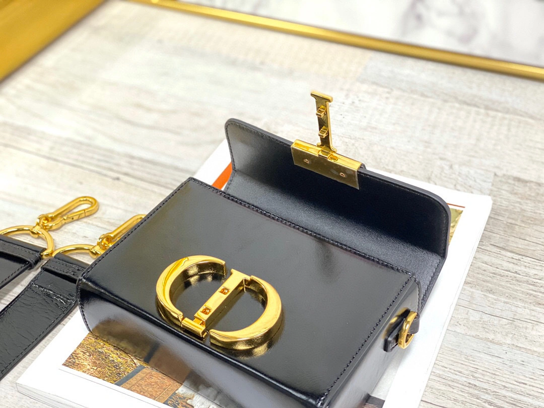 M9204，counters quality item : 046Y007B0000H1709