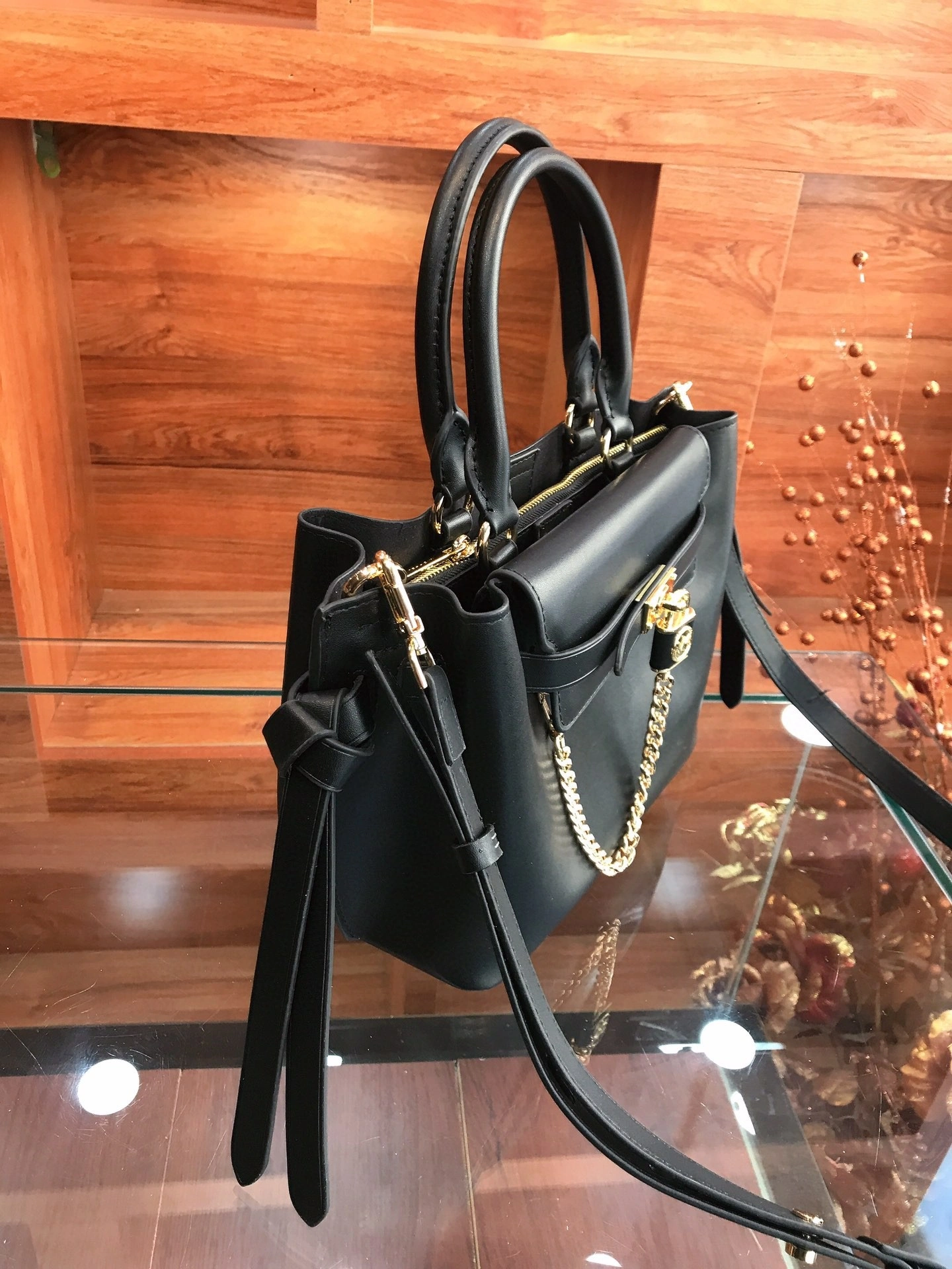 MICHAEL KORS 30F1G9HS9L item : BT-B018C0437