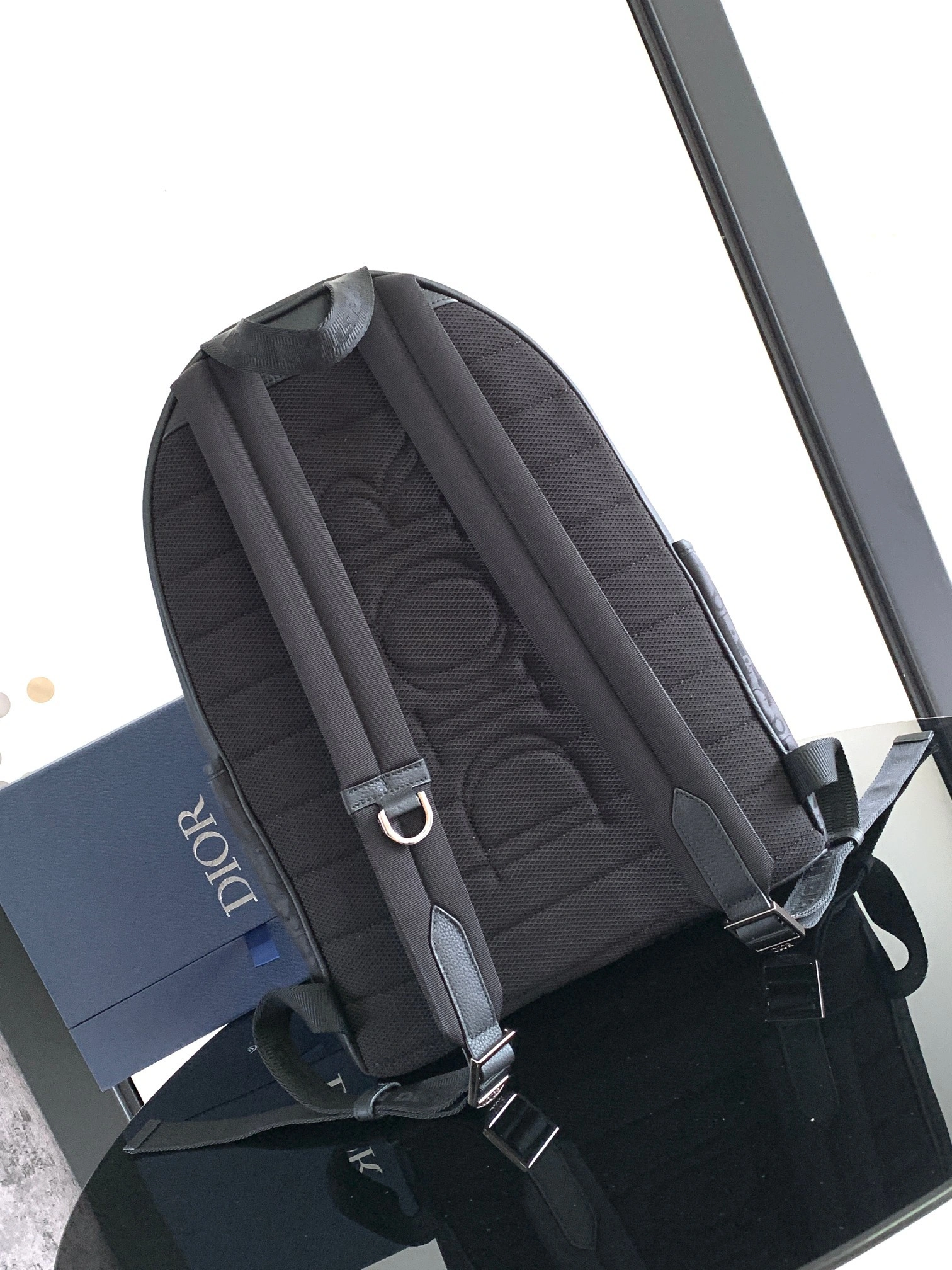 MOMO-- 4ior 1ESBA012YIH-H03E high quality version cowhide Explorer item:E-B177I2019