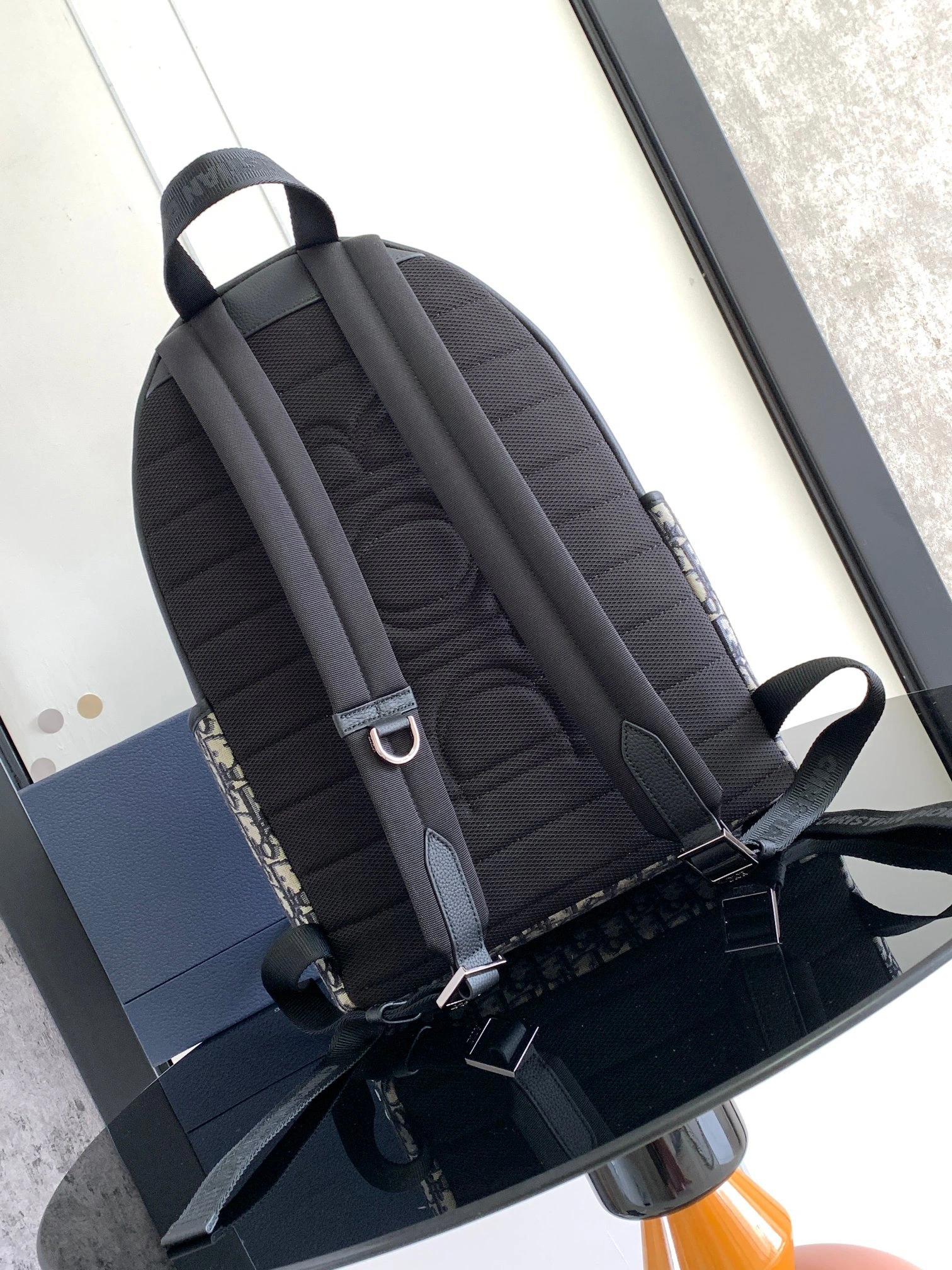 MOMO-- 4ior 1ESBA012YKY-H27E high quality version Explorer cowhide item:E-B177I2017