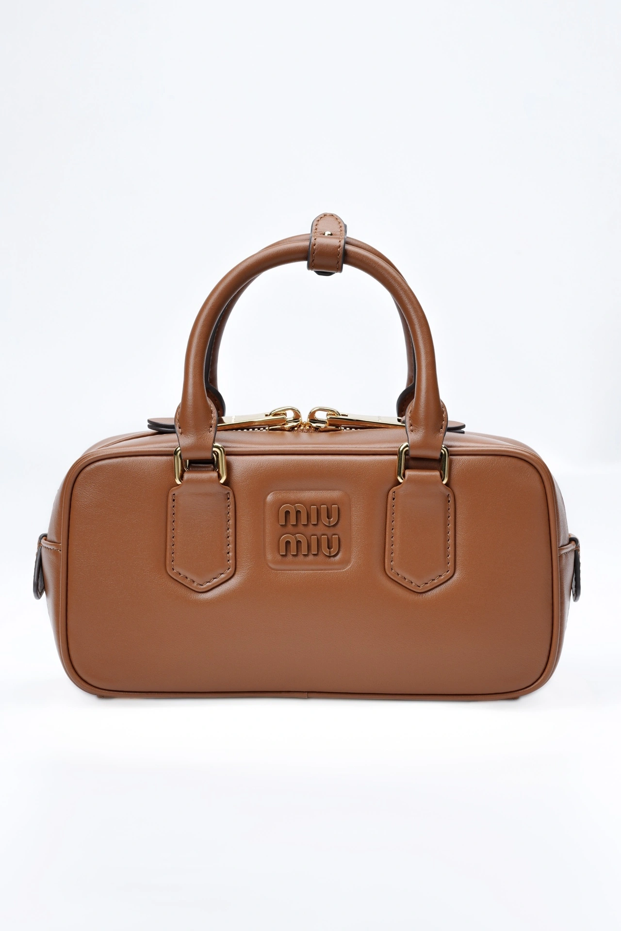 MOMO-- 7iu7iu 5BB142_ACR3_F0046_V_OON high quality version Arcadie item:E-B461A1263