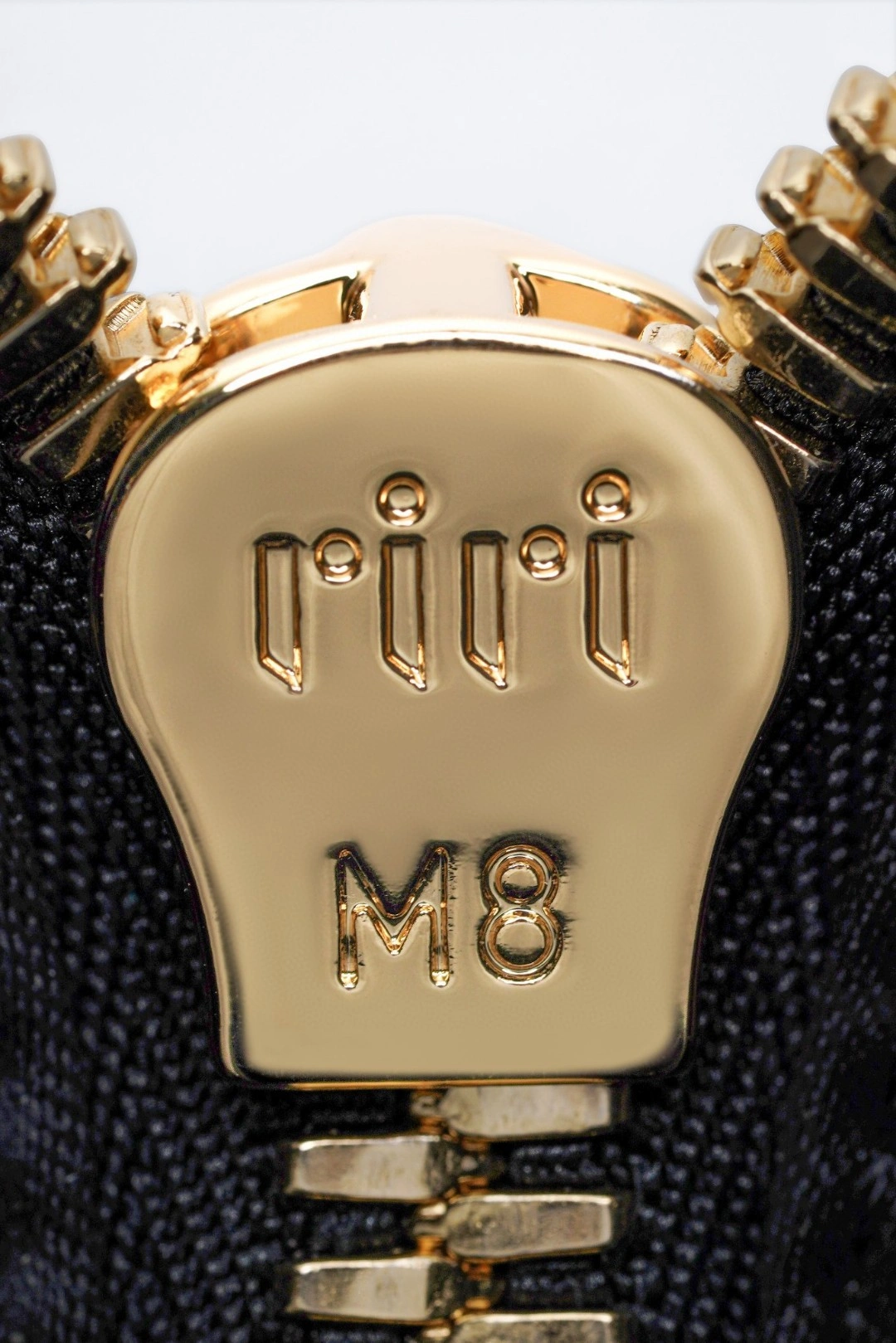 MOMO-- 7iu7iu 5BB148_2CR3_F0002_V_OON high quality version Arcadie item:E-B461A1265
