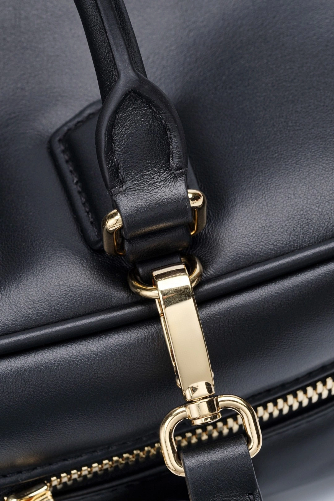 MOMO-- 7iu7iu 5BB148_2CR3_F0002_V_OON high quality version Arcadie item:E-B461A1265