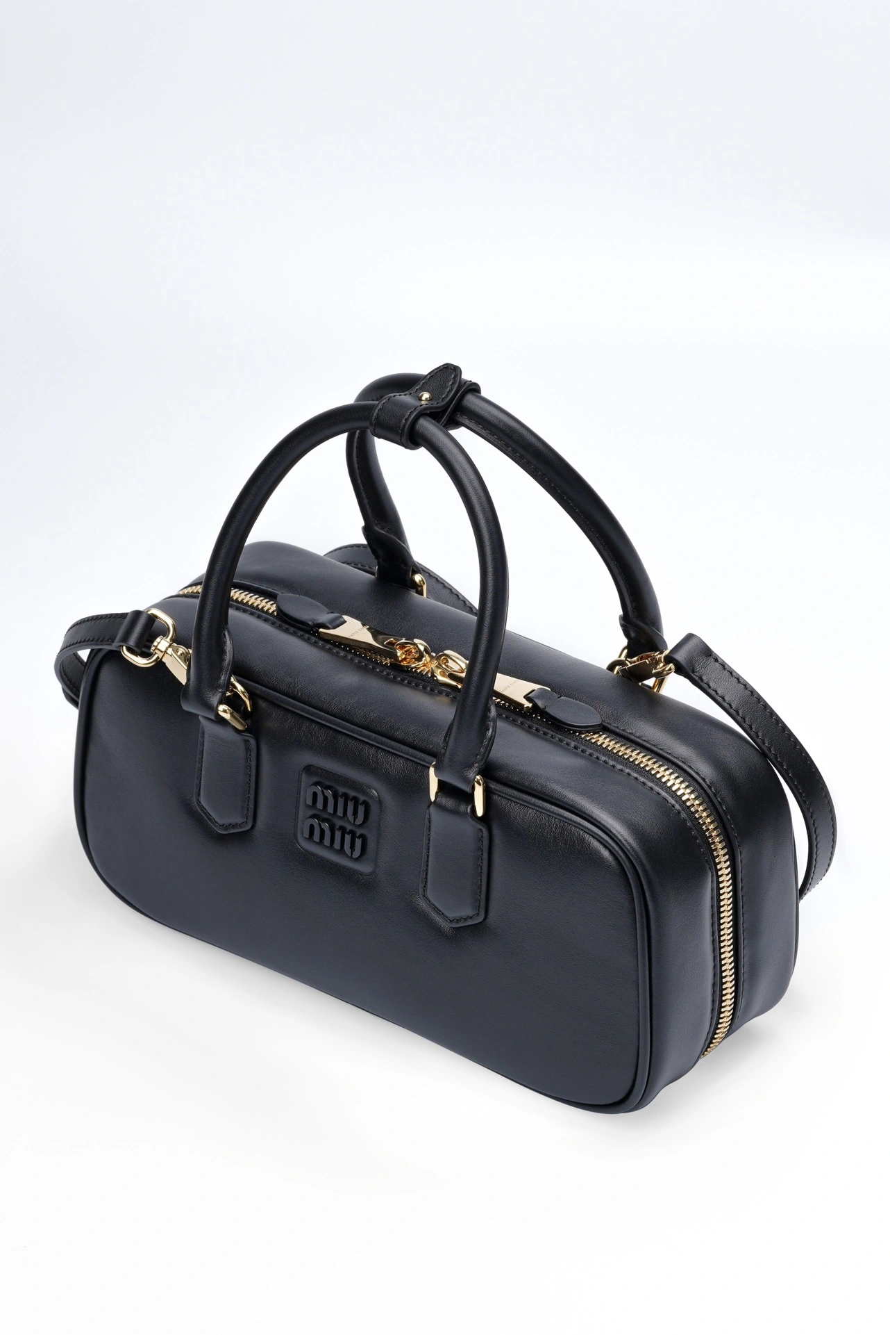 MOMO-- 7iu7iu 5BB148_2CR3_F0002_V_OON high quality version Arcadie item:E-B461A1265