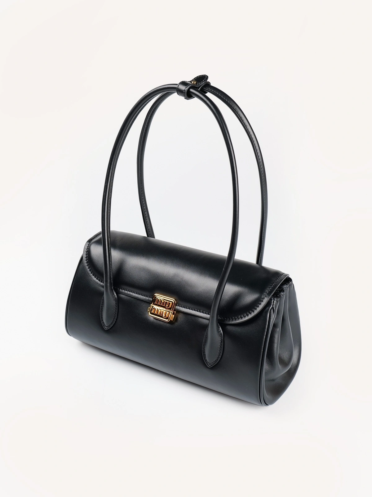 MOMO-- 7iu7iu 5BD265_2CRM_F0002_V_OOO high quality version cowhide item:E-B461A1257