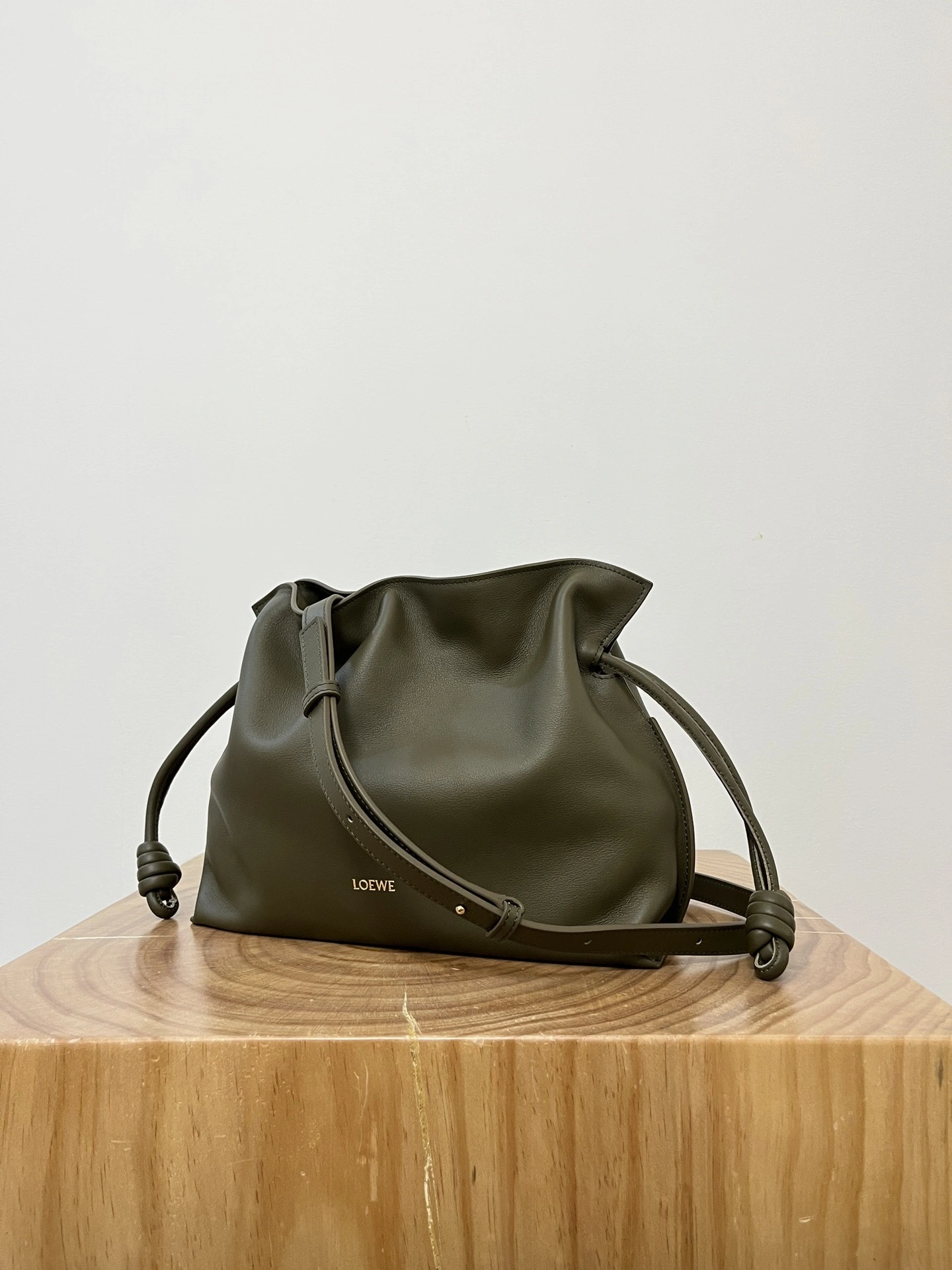 MOMO-- 8o5w5 A411FC1XBF-3969 high quality version cowhide Flamenco item:E-B050I0518