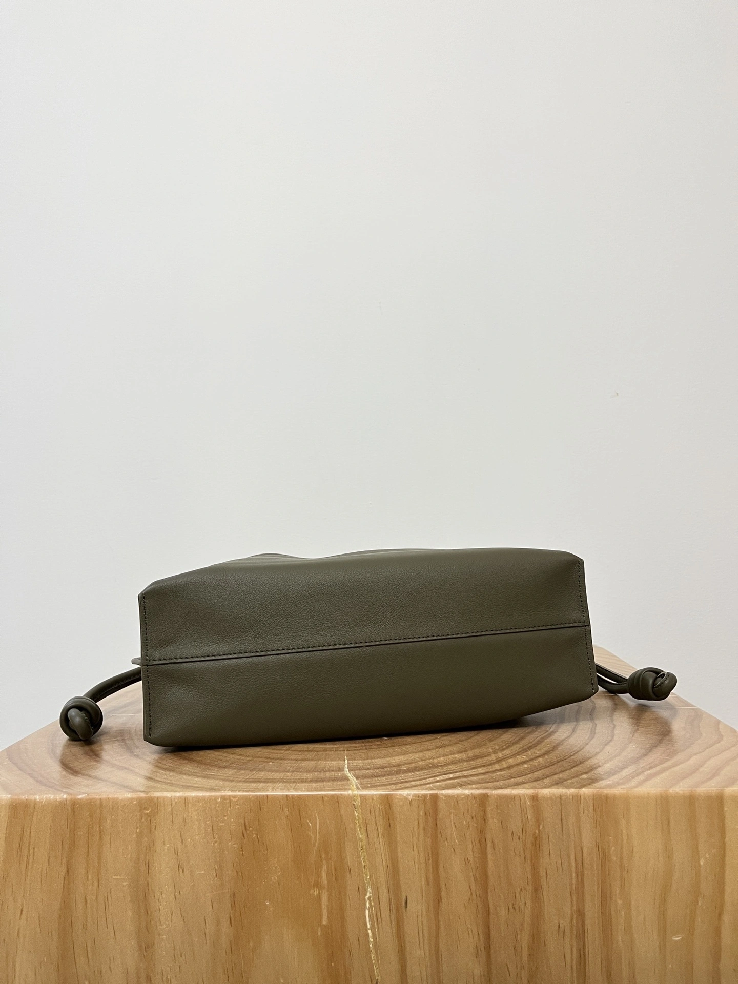 MOMO-- 8o5w5 A411FC1XBF-3969 high quality version cowhide Flamenco item:E-B050I0518