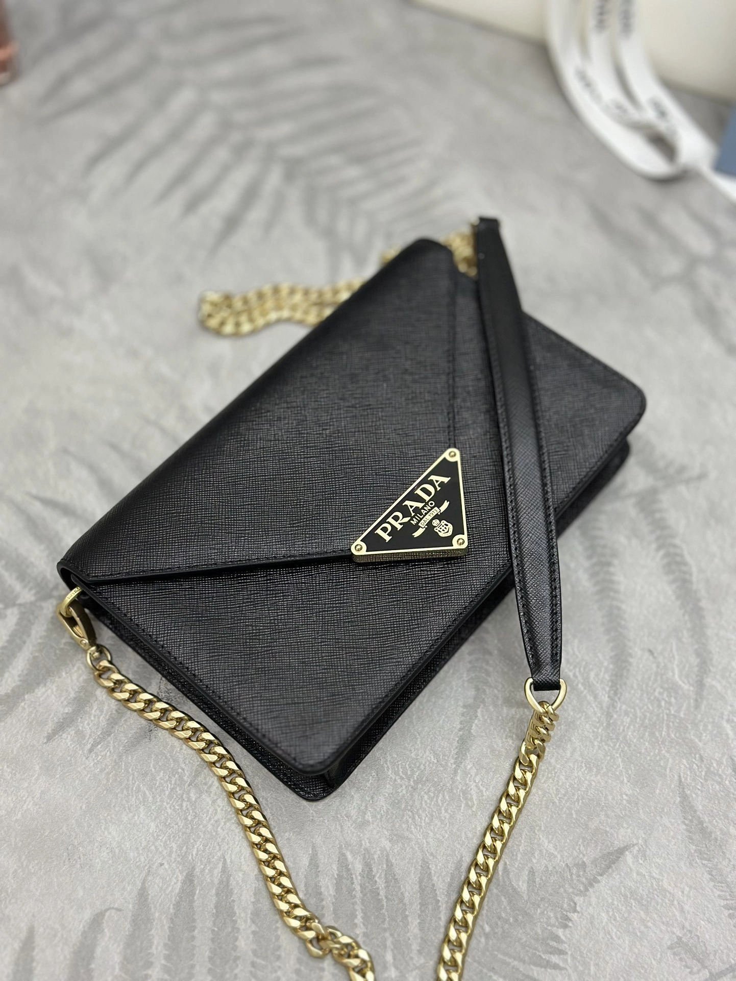 MOMO-- Pr141 1BD318_NZV_F0002_V_CTO high quality version sheepskin item:E-B000K0601