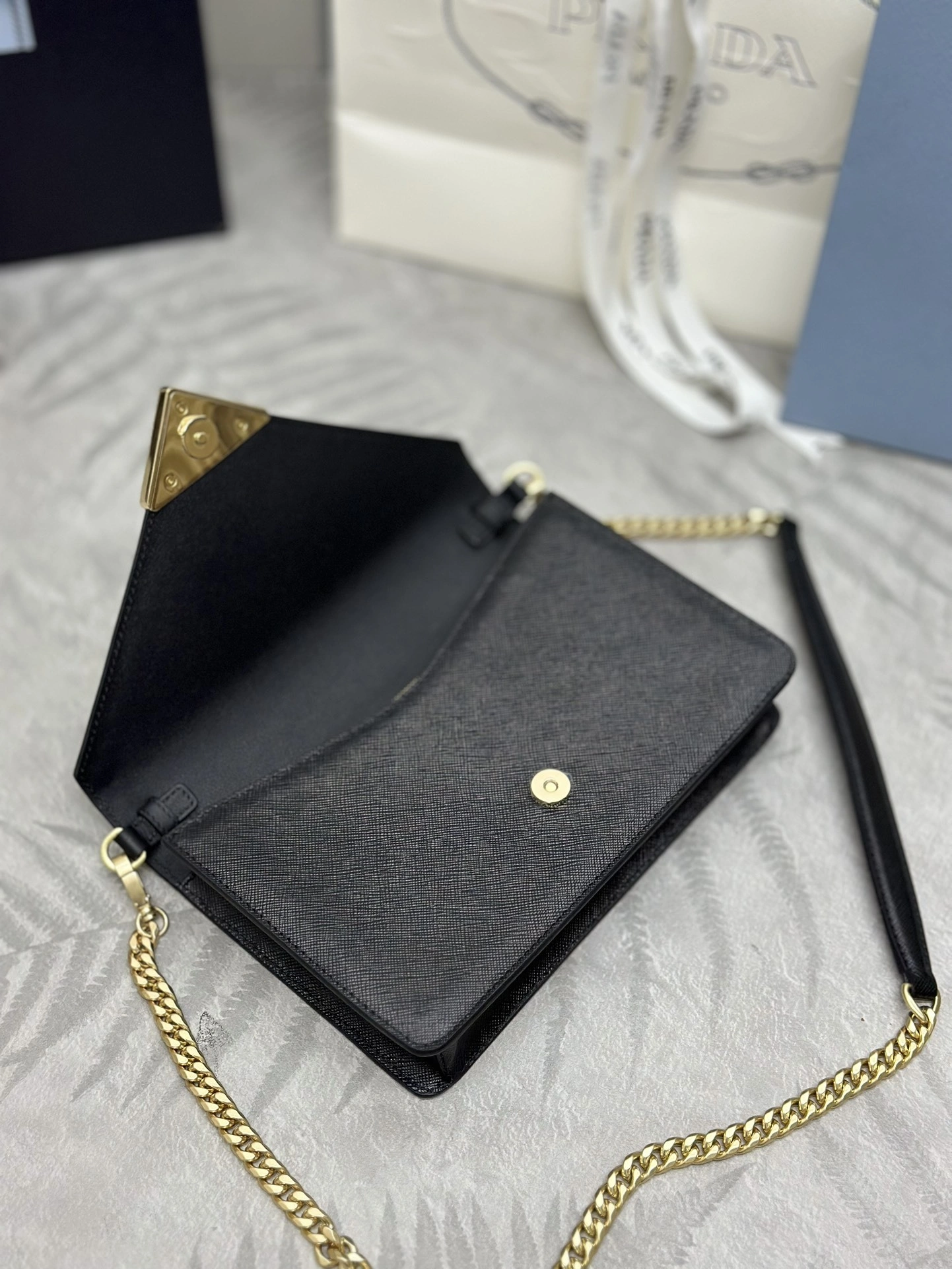 MOMO-- Pr141 1BD318_NZV_F0002_V_CTO high quality version sheepskin item:E-B000K0601