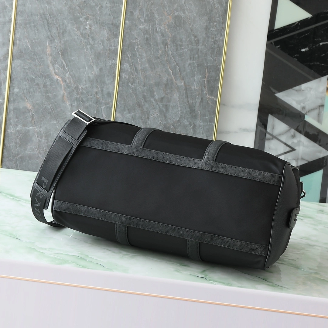&MOMO-- Pr141 2VC014_2DMH_F0002_V_XO0 high quality version leather item:E-B328F0699H
