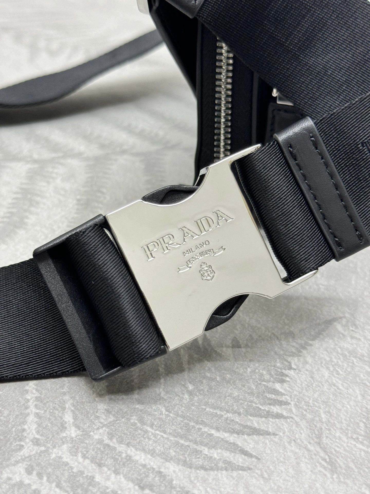 MOMO-- Pr141 2VH156_2DDJ_F0002_V_OOO high quality version Calfskin item:D-B000K2011