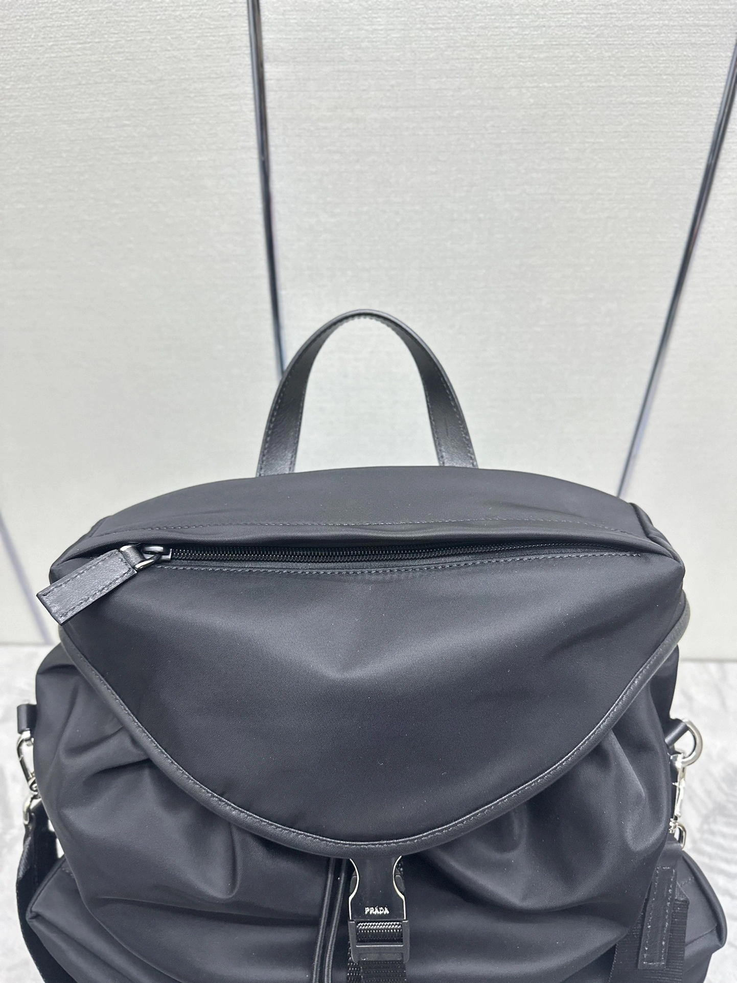 MOMO-- Pr141 2VZ108_2DW3_F0002_V_VNYO high quality version cowhide item:E-B000K0609